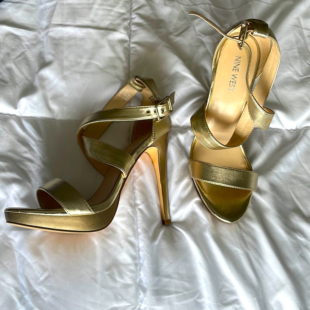 Nine West gold leather sandals heels